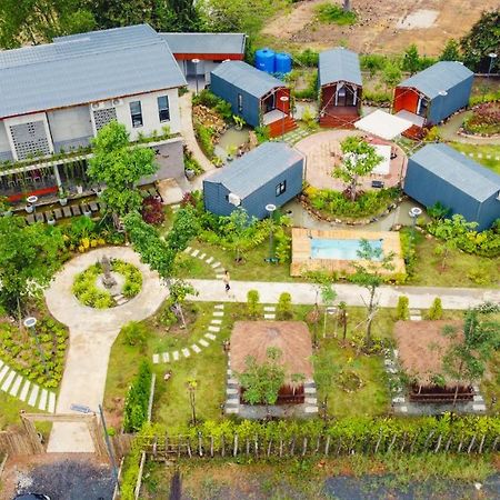 Kampot Tropical Village Екстериор снимка