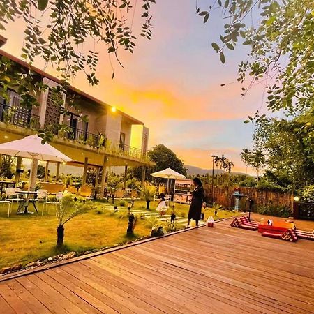 Kampot Tropical Village Екстериор снимка