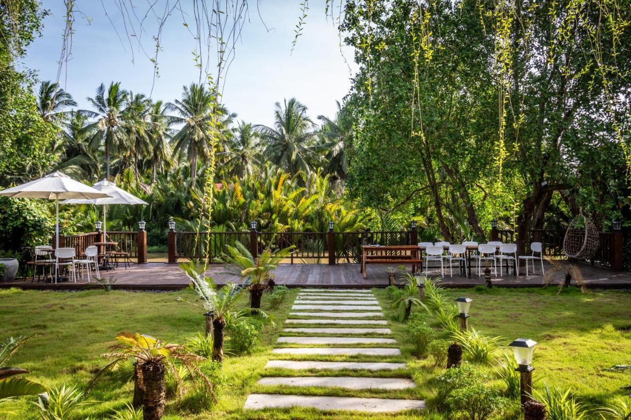 Kampot Tropical Village Екстериор снимка