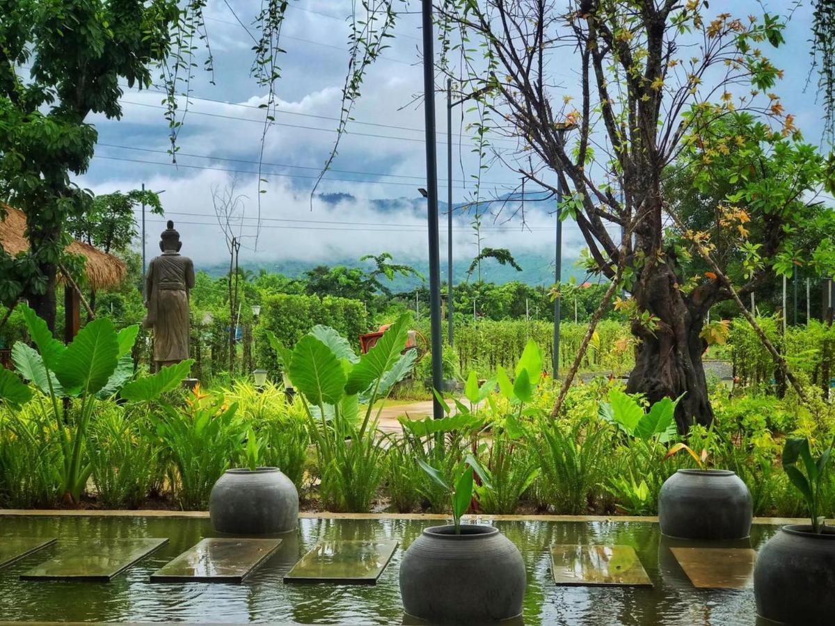 Kampot Tropical Village Екстериор снимка