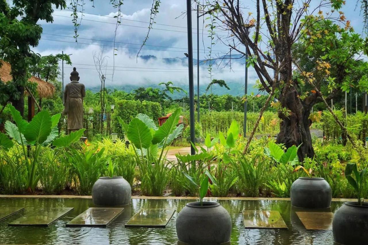 Kampot Tropical Village Екстериор снимка